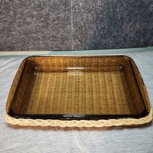 Vintage Amber PYREX 2Qt Casserole Dish W/Weaved Basket  28x18x4cm MM33 Oven Safe